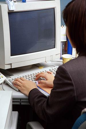 法人向けの管理サービスを使ってみよう